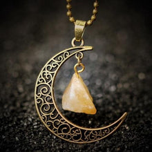 Load image into Gallery viewer, Vintage Crystal Moon Necklace